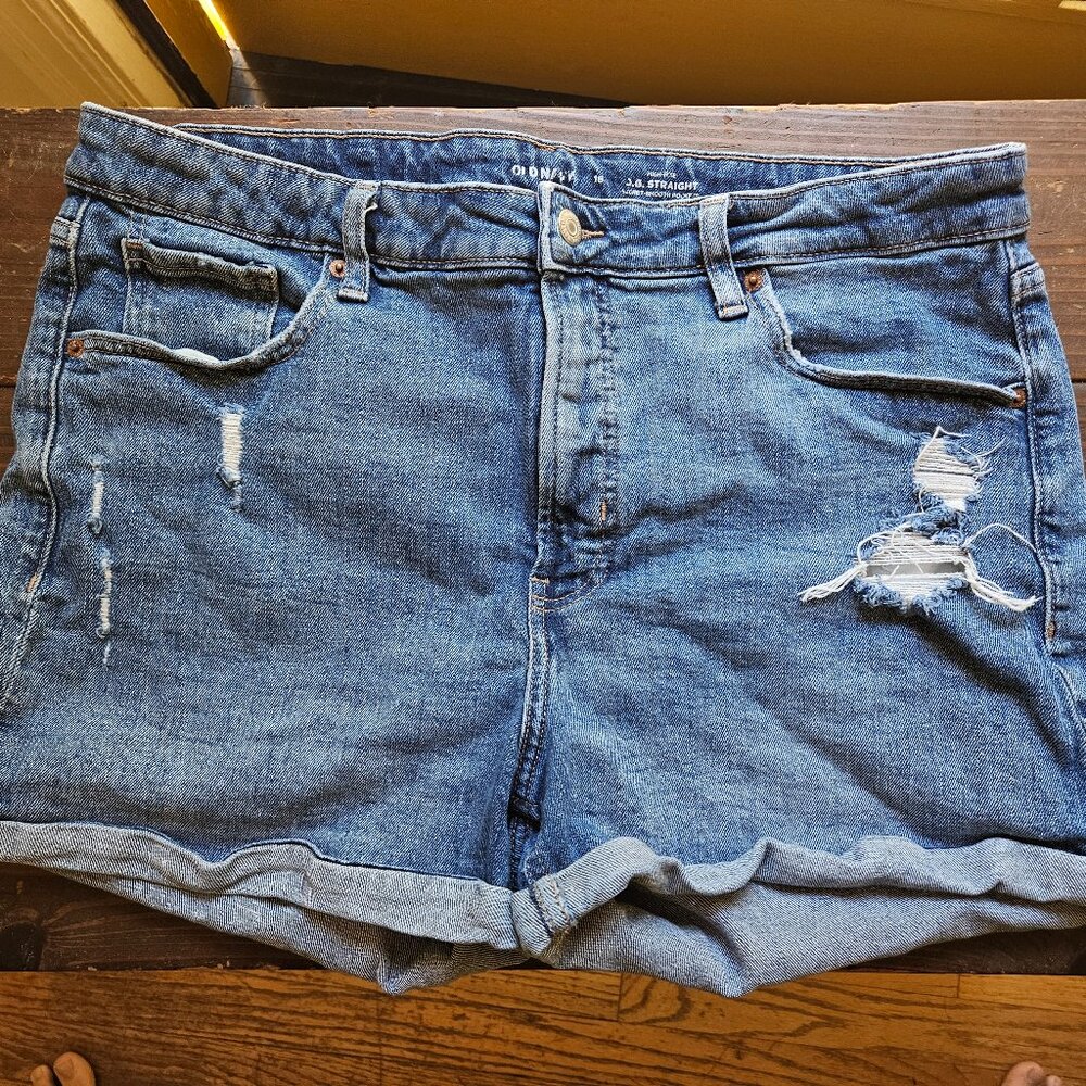 High-Waisted OG Straight Ripped Jean Shorts | Old Navy | Size 16
